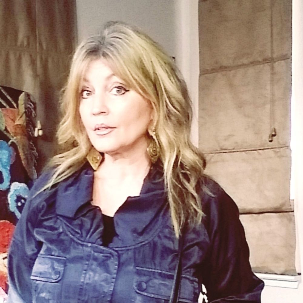 Meet your Posher, Toni